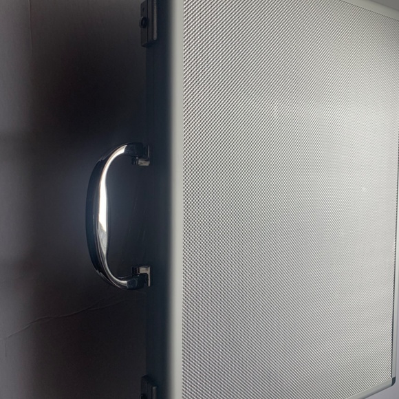 Mezzi Superslim 2.0 aluminum briefcase - Picture 6 of 10